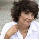 Drobne wiszące ażurowe kolczyki z kryształkiem. MOJA DROGA