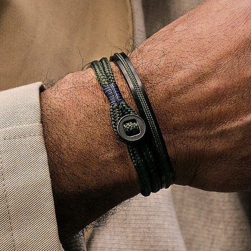 JOHN SMITH. Pulsera negra para hombre