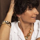 Złoty naszyjnik na łańcuszku z perłowymi kulkami. ZŁOTO I PERŁY