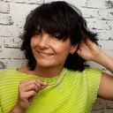 Geometryczne kolczyki wkrętki z niebieskim kryształem. UWIELBIENIE GEOMETRII