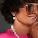 Krótki naszyjnik z białych szklanych pereł Majorka. BIAŁY BRZASK 