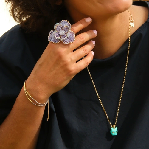 Złocony wisiorek z turkusową głową pantery z cyrkoniami. SŁODKIE MALEŃSTWO