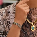 Złoty naszyjnik z zawieszką z turkusowym kamieniem. CASTEL DELL OVO