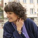 Szeroka pancerka z pomarańczowym paskiem. ZŁOCISTA ALEJA