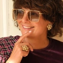 Złocony pierścionek z kwiatami z perłami i kryształkami. JEDEN ZA WSZYSTKIE