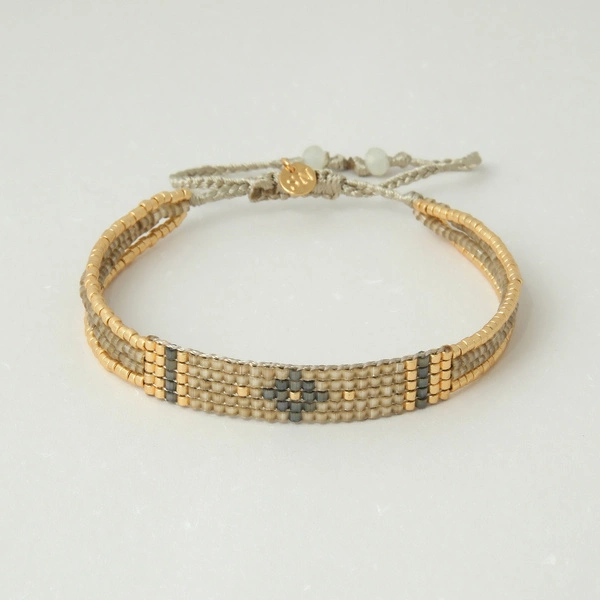 Czterorzędowa bransoletka tkana z paciorków Miyuki. GOLDEN MILE