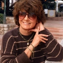 Elegancki złocony naszyjnik z hematytami i barokową perłą. NOVA ICARIA