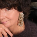 Złocone kolczyki w formie wiszących pnączy kwiatów. DESZCZ KWIATÓW