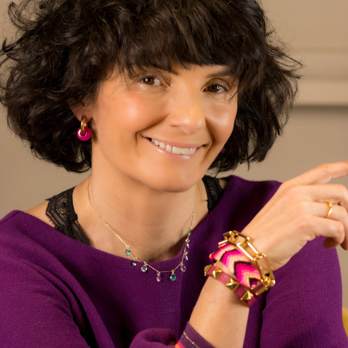 I - Iwona. Pierścionek z literą I