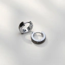 Małe okrągłe kolczyki w kolorze czarnym. MOCNY DESIGN