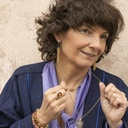 Wisiorek z cytrynem i koralikami z masy perłowej. AROMAT CARURU