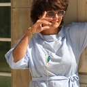 Złocony naszyjnik z błękitnym przesuwnym dekorem z żywicy. SEKRET NEREIDY