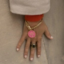 Złocona bransoletka z różową zawieszką z drzewem. RÓŻOWY SAD