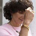 Zlocona bransoletka z motywem liści z kryształkami. NOSTALGICZNIE