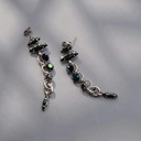 Srebrzane kolczyki łańcuchy z niebieskimi kryształami. LUSTRZANE CIASTECZKA