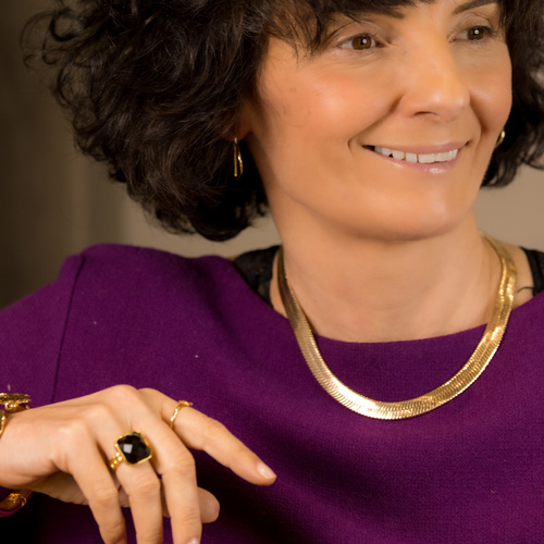 K – Kosmitka. Delikatny pierścionek z literką K