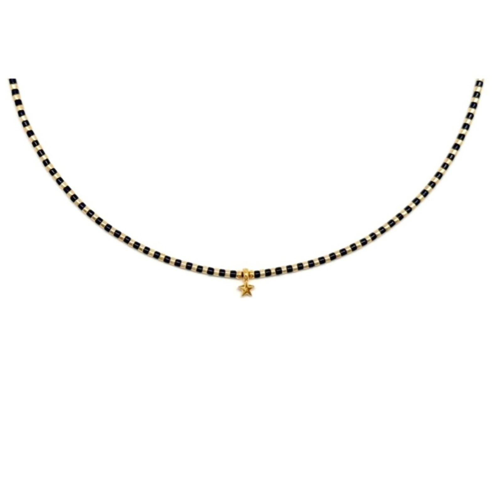 Naszyjnik z czarnych i złoconych koralików z gwiazdką. LA ESTRELLA DEL LEON