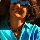 Krótki naszyjnik z kolorowych form z żywicy z rozgwiazdą. CARNAVAL DI MARE