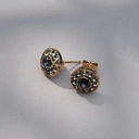 Drobne kolczyki z niebieskim i szarymi kryształkami. SZARE REFLEKSY