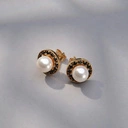 Duże kolczyki z perłą i czarnymi kryształami. PERŁOWE MIRAŻE