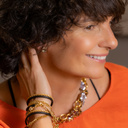 PARA MUJER A QUE LE ENCANTA LLEVAR GRISES. Pendientes tachuelas