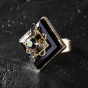 Geometryczny pierścień z kryształkami Swarovskiego. GAINSBOURG