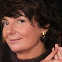 Złocone kolczyki z różowym kryształem i cekinami. UPOJNE CHWILE