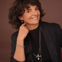 Srebrny naszyjnik z cienkiego łańcuszka z koralikami. POLICZALNE MARZENIA