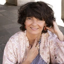 Krótki pozłacany wisiorek z kryształkami i ważką. MOJE TANZANITY