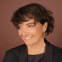 Pozłacane kolczyki krzyże z czerwonymi kryształkami. WIŚNIOWE KRYSZTAŁY