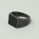 Sygnet męski wykonany ze stali szlachetnej satynowanej. WIKING