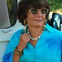 Złocona bransoletka z dekorem z akrylu w kolorze mokka. CAFE MOCCA