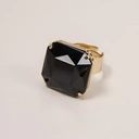 Pozłacany pierścionek z okazałym czarnym kryształem. MIDAS