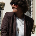 Wypukłe kolczyki MAXI bogato wysadzane kryształami. BLASK PARYŻA