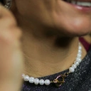 Klasyczny naszyjnik z pereł naturalnych pod samą szyję. KLASYKA