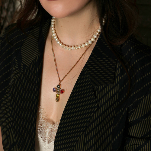 LIGERO Y CLÁSICO. Collar de perlas.