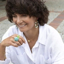 Pozłacany wisiorek z zawieszką trójzębem z cyrkoniami. CODZIENNE RYTUAŁY