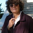 Krótki naszyjnik z granatowych koralików i złoconych kulek. ARCOS DE LA FRONTERA