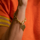 LOVE ME. Pulsera de cadena con corazón