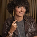 Pozłacany naszyjnik na łańcuszku z małymi krzyżami. PUNKOWY