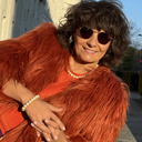 BUENOS DESEOS. Pendeintes delicado con cristal.