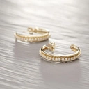 Złote kolczyki koła wysadzane drobnymi cyrkoniami. SPOTKANIE FORTUNY