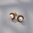 Duże kolczyki z perłą i czarnymi kryształami. PERŁOWE MIRAŻE