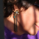 Zwiewne kolczyki z kryształami w czerni, błękicie i szampanie. KOBIETY KOMETY