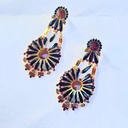 Kolczyki kwiaty z czarnymi płatkami i winnymi kryształami. FIORI DELLA NOTTE