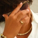 Krótki naszyjnik z pozłacanymi i posrebrzanymi krążkami. GRANDE ROUE