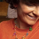 Naszyjnik z kolorowymi elementami. CZAS NA WESOŁO