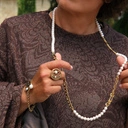 Pozłacany pierścionek z księżycem, perłą i kryształkiem. PERLA DI NOTTE