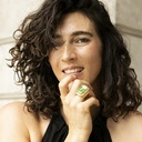 Duży pierścionek regulowany z kryształem i cyrkoniami. PIĘKNOŚĆ