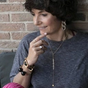 Złota bransoletka łańcuch z paskiem z czarnej ekoskóry. NOC